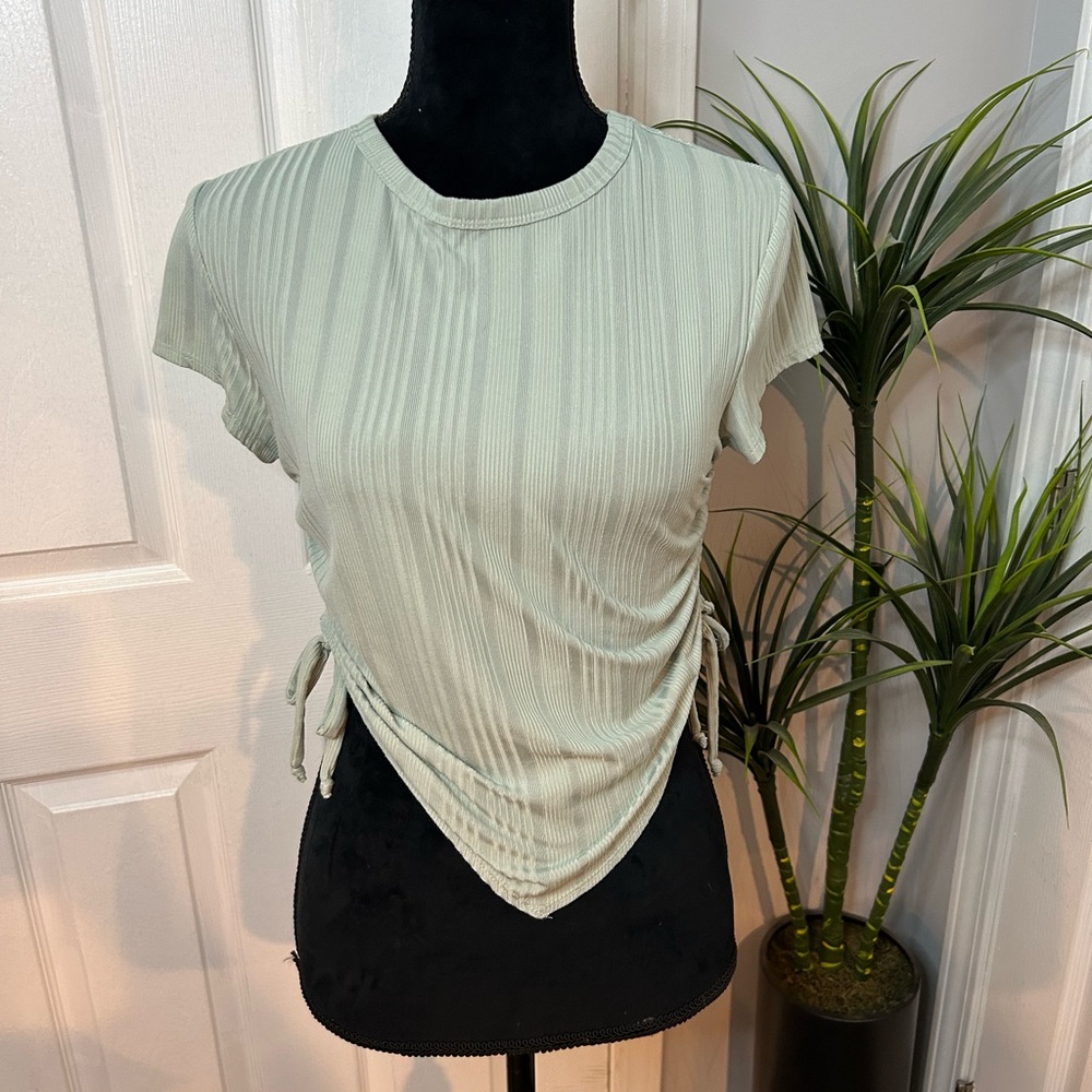 Mint Green Ruched Crop Top Tie Side Ribbed Tee Size L